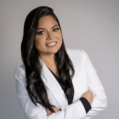 Cosette Molina Cosette Molina
