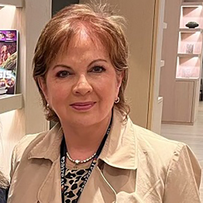 Kamela Gil