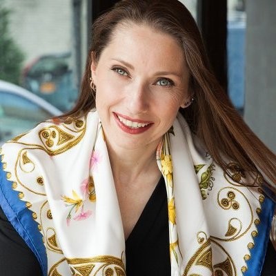 Liz de Nesnera Liz de Nesnera